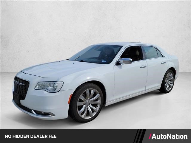 Used 2018 Chrysler 300 Limited RWD image 1