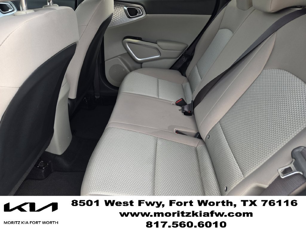 Certified 2024 Kia Soul LX w/ Option Group 015 FWD image 28