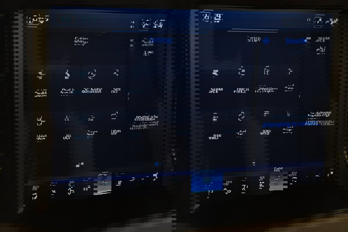 Used 2022 Ford Bronco Wildtrak image 36