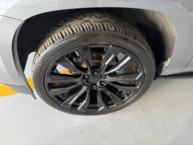 Used 2018 Cadillac Escalade Premium Luxury AWD/4WD image 43