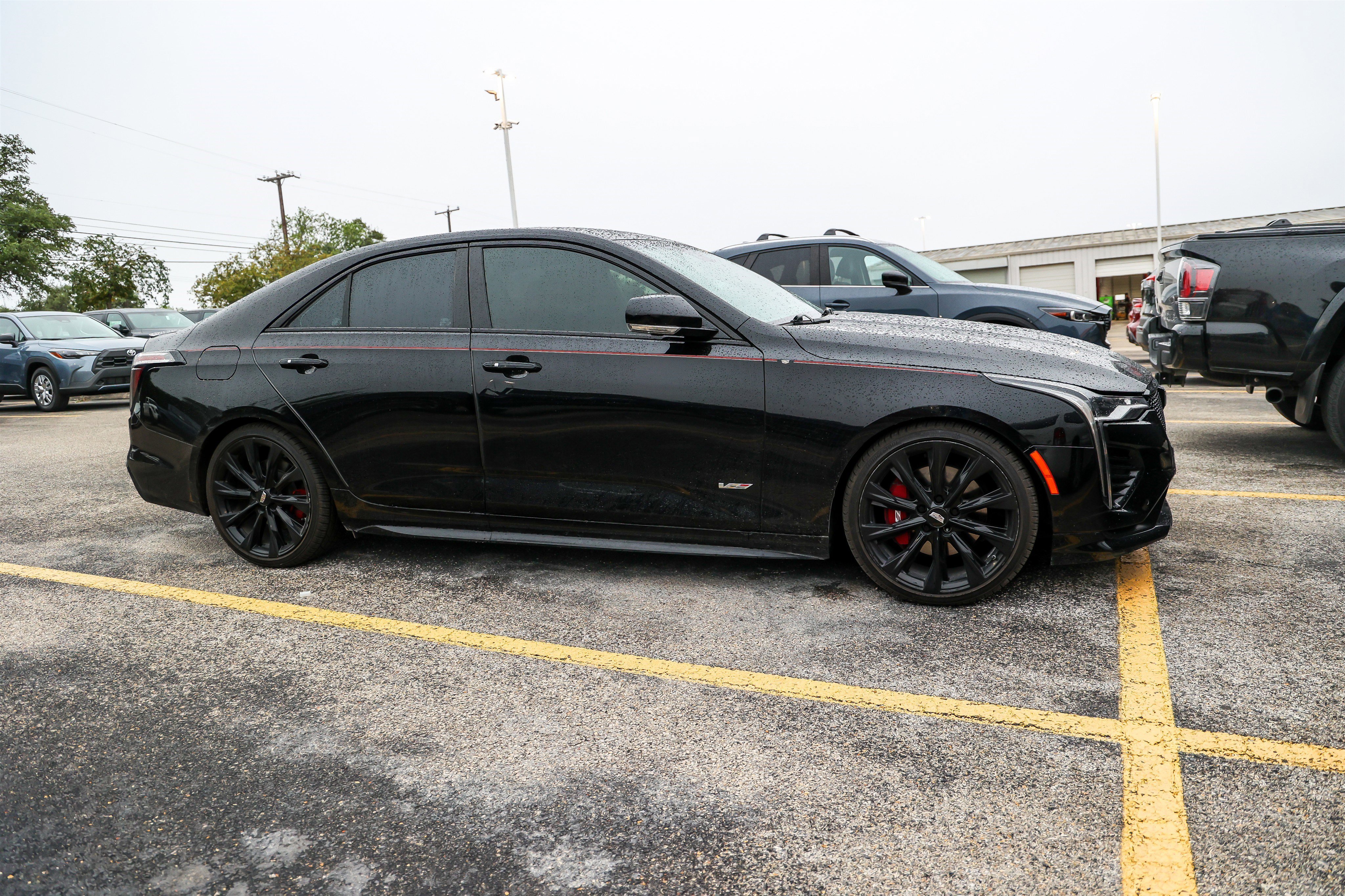 Used 2021 Cadillac CT4 V w/ Climate Package RWD image 5