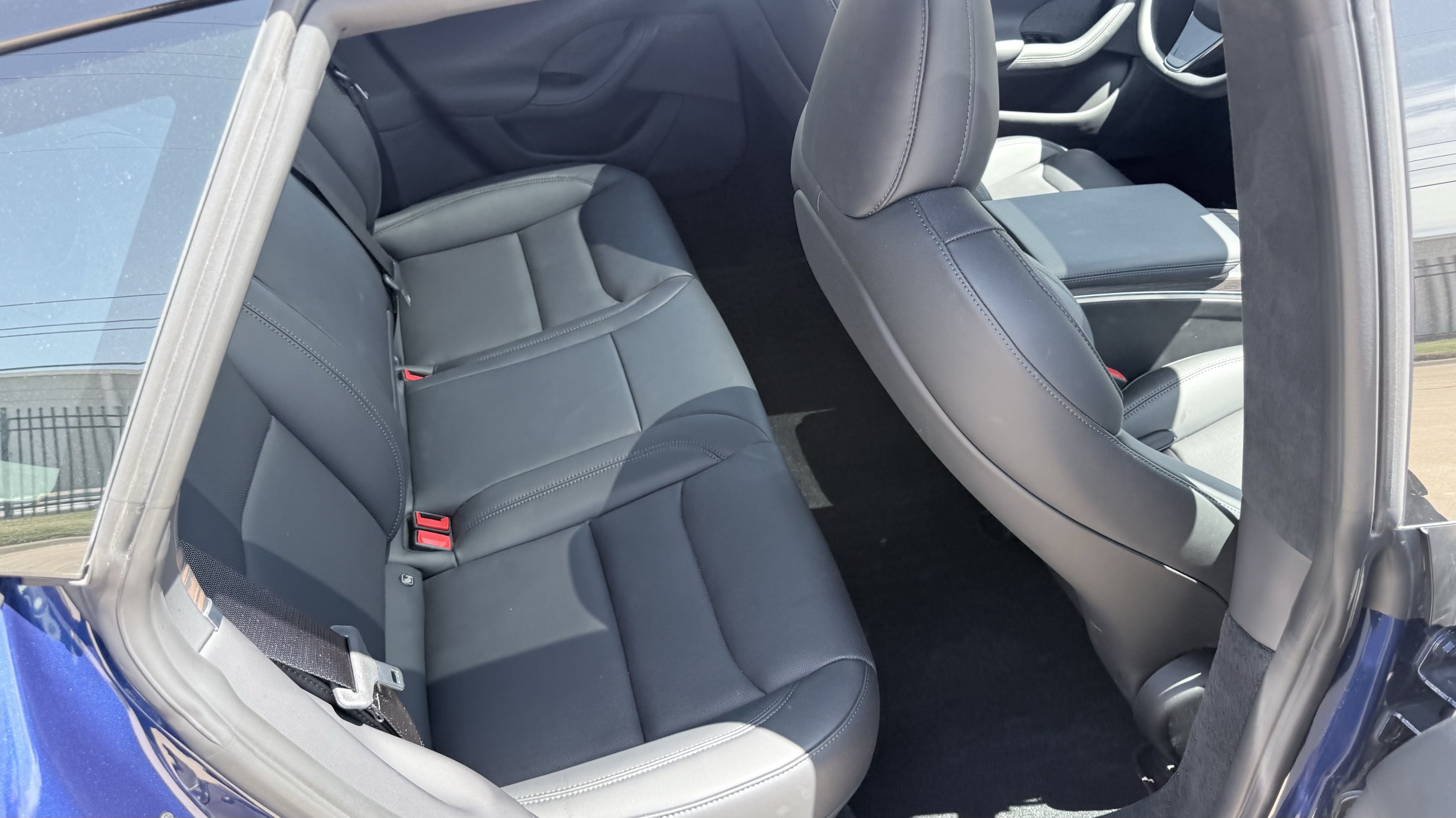 Used 2025 Tesla Model S AWD/4WD image 43