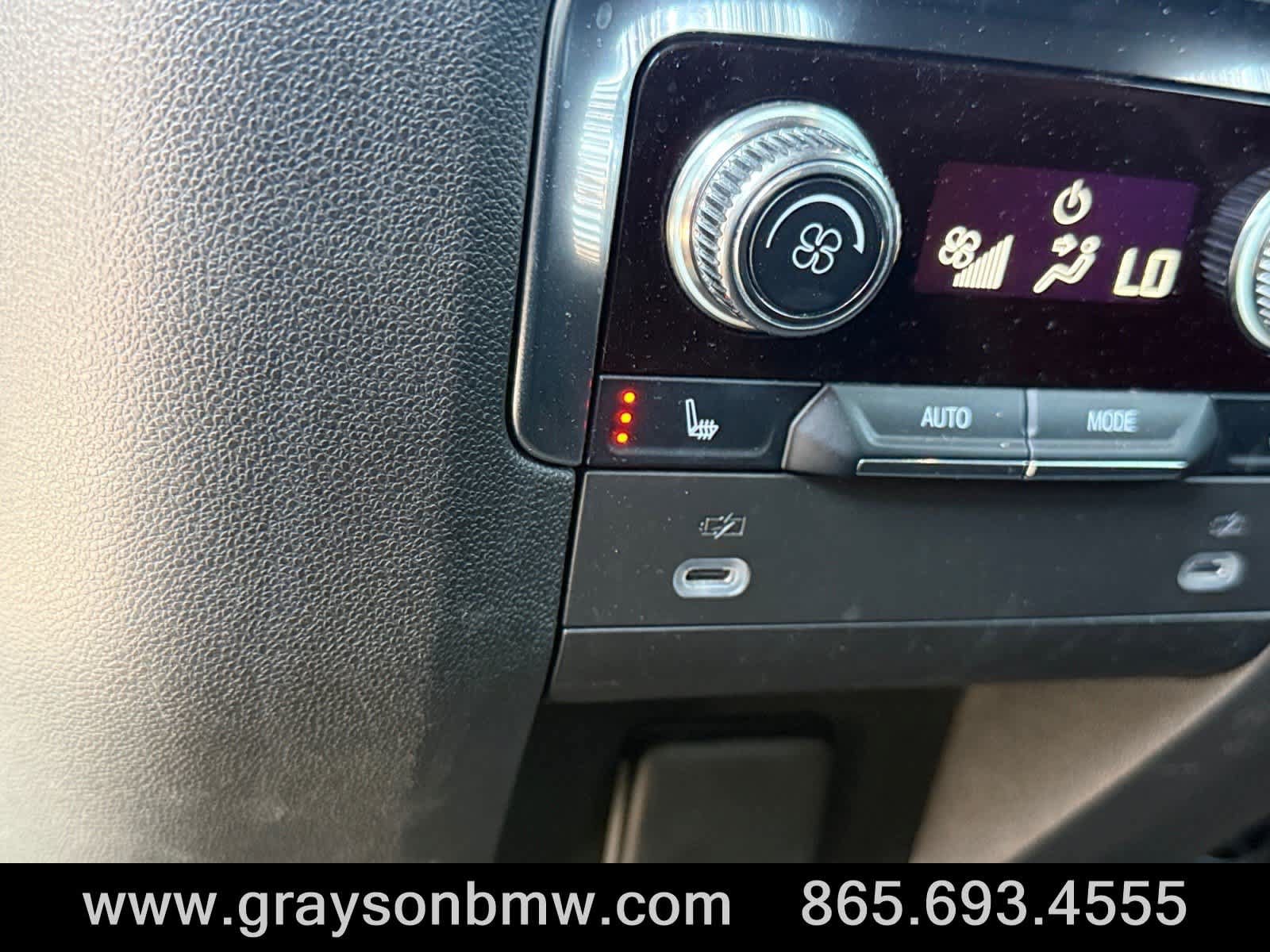 Used 2022 GMC Yukon AT4 w/ Max Trailering Package AWD/4WD image 23