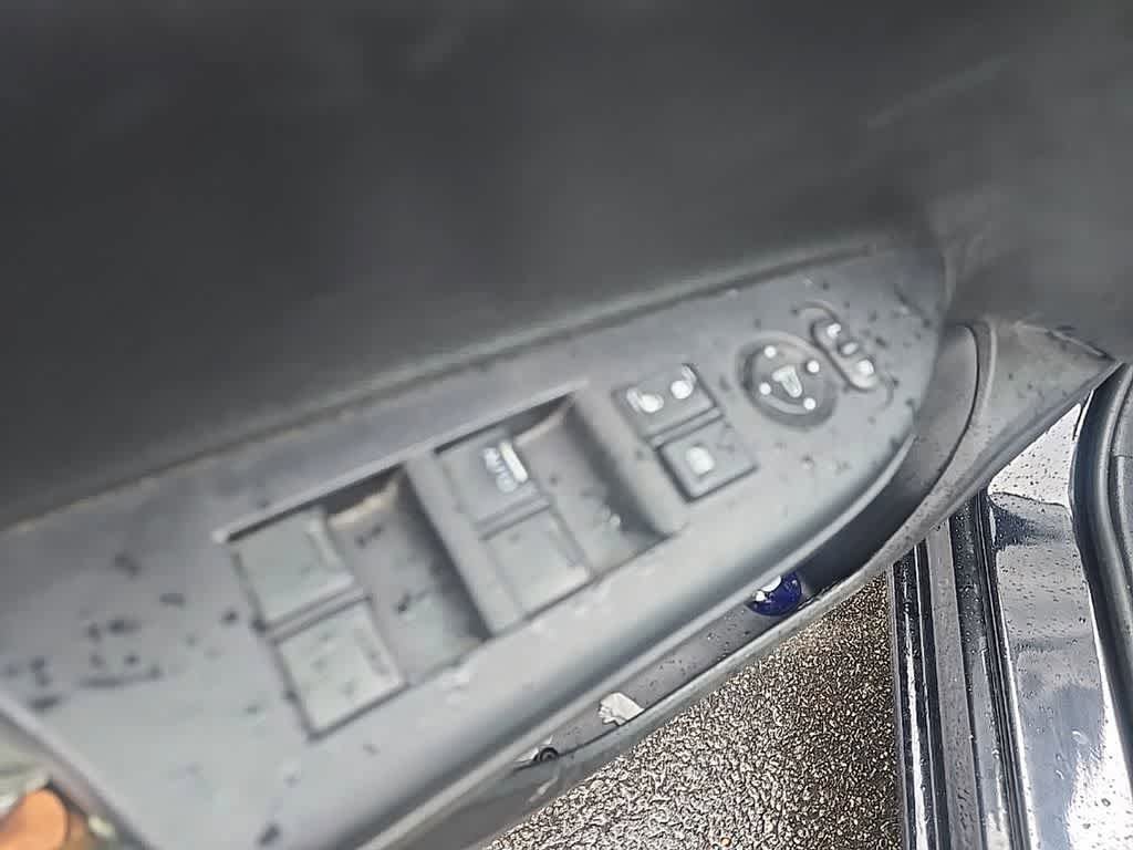 Used 2013 Honda Accord LX image 12