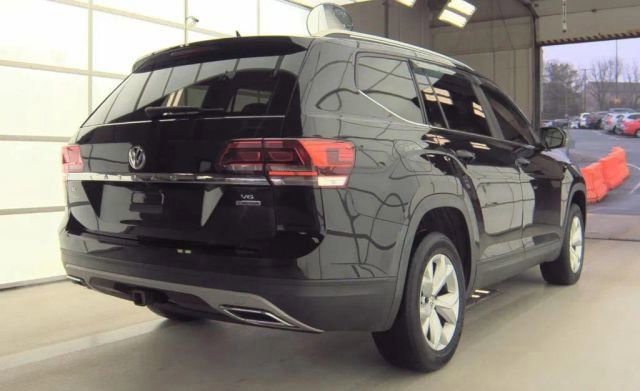 Used 2019 Volkswagen Atlas SE w/ Towing Package AWD/4WD image 4