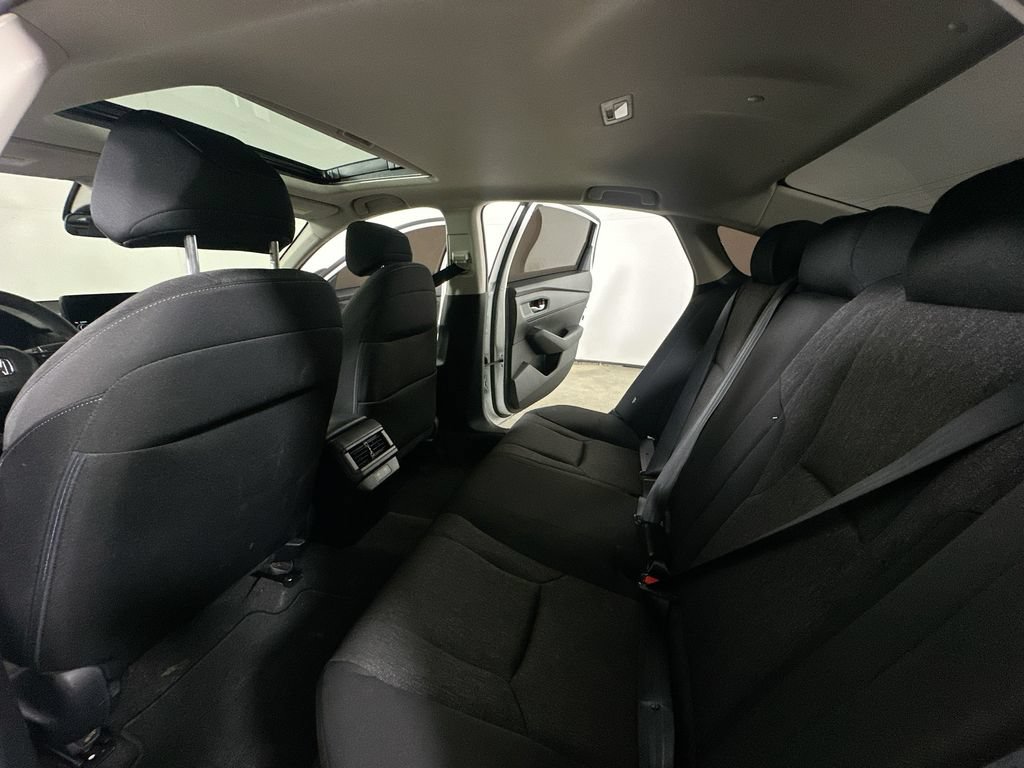 Used 2025 Honda Accord SE image 15