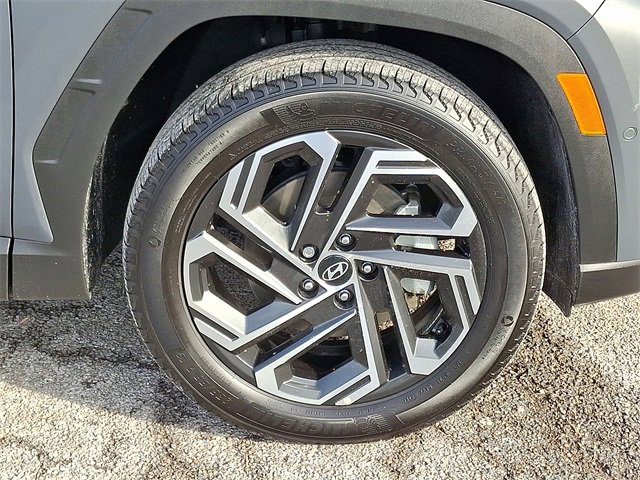 Certified 2025 Hyundai Tucson Limited image 8