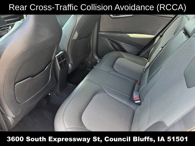 Used 2023 Kia Niro EX FWD image 15