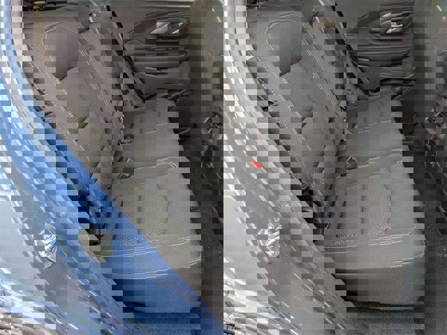 Used 2024 GMC Terrain SLE image 16