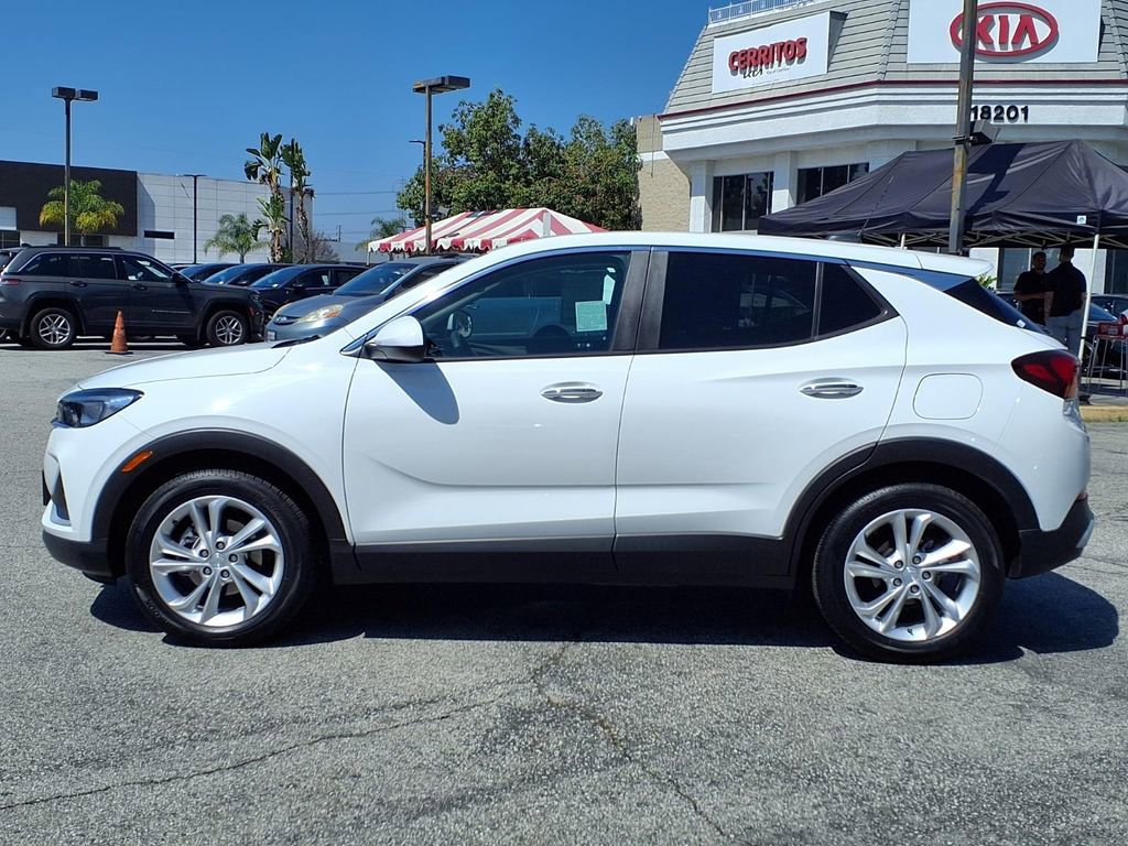 Used 2022 Buick Encore GX Preferred image 2