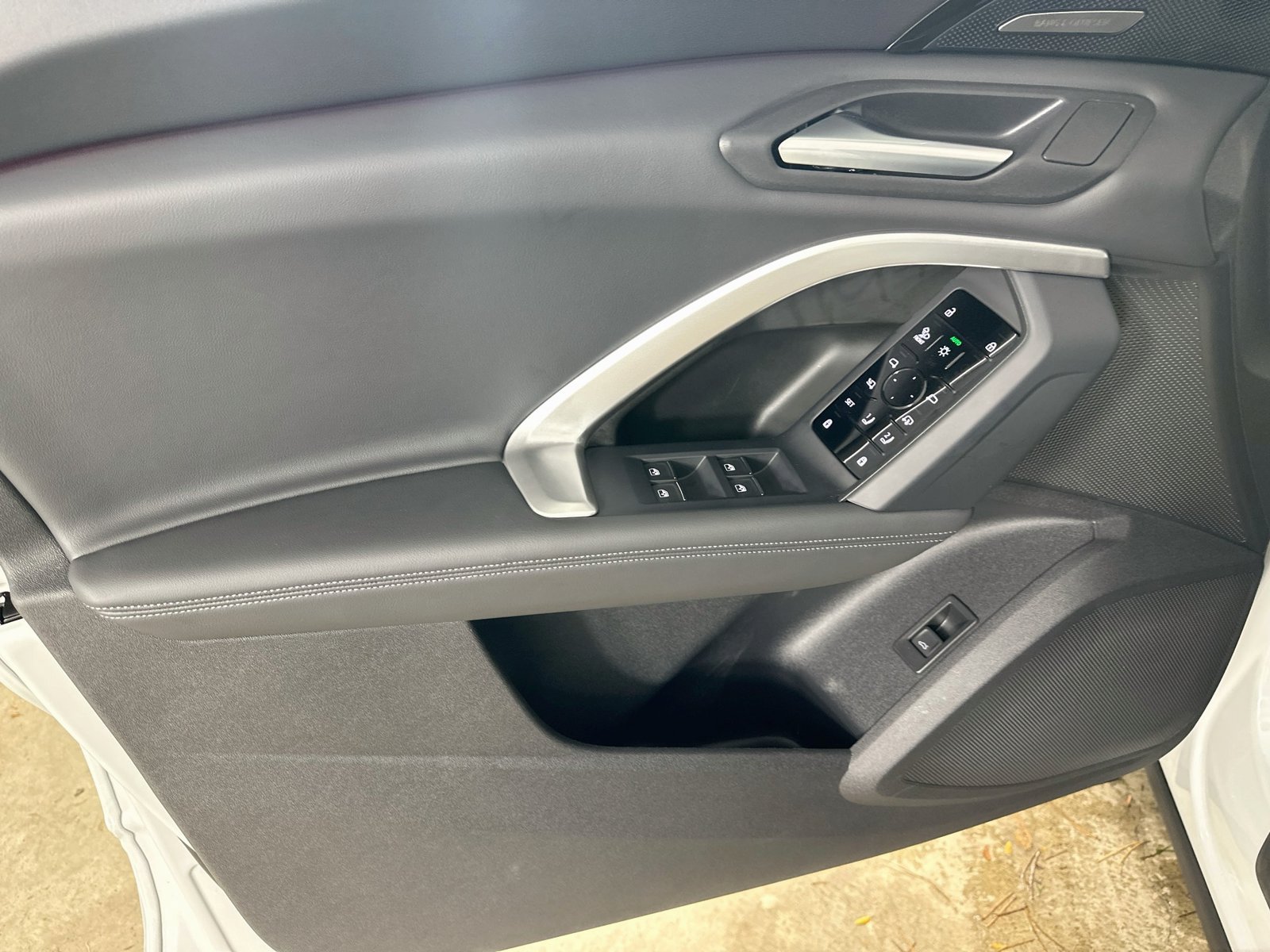 Certified 2025 Audi Q5 Premium Plus AWD/4WD image 15