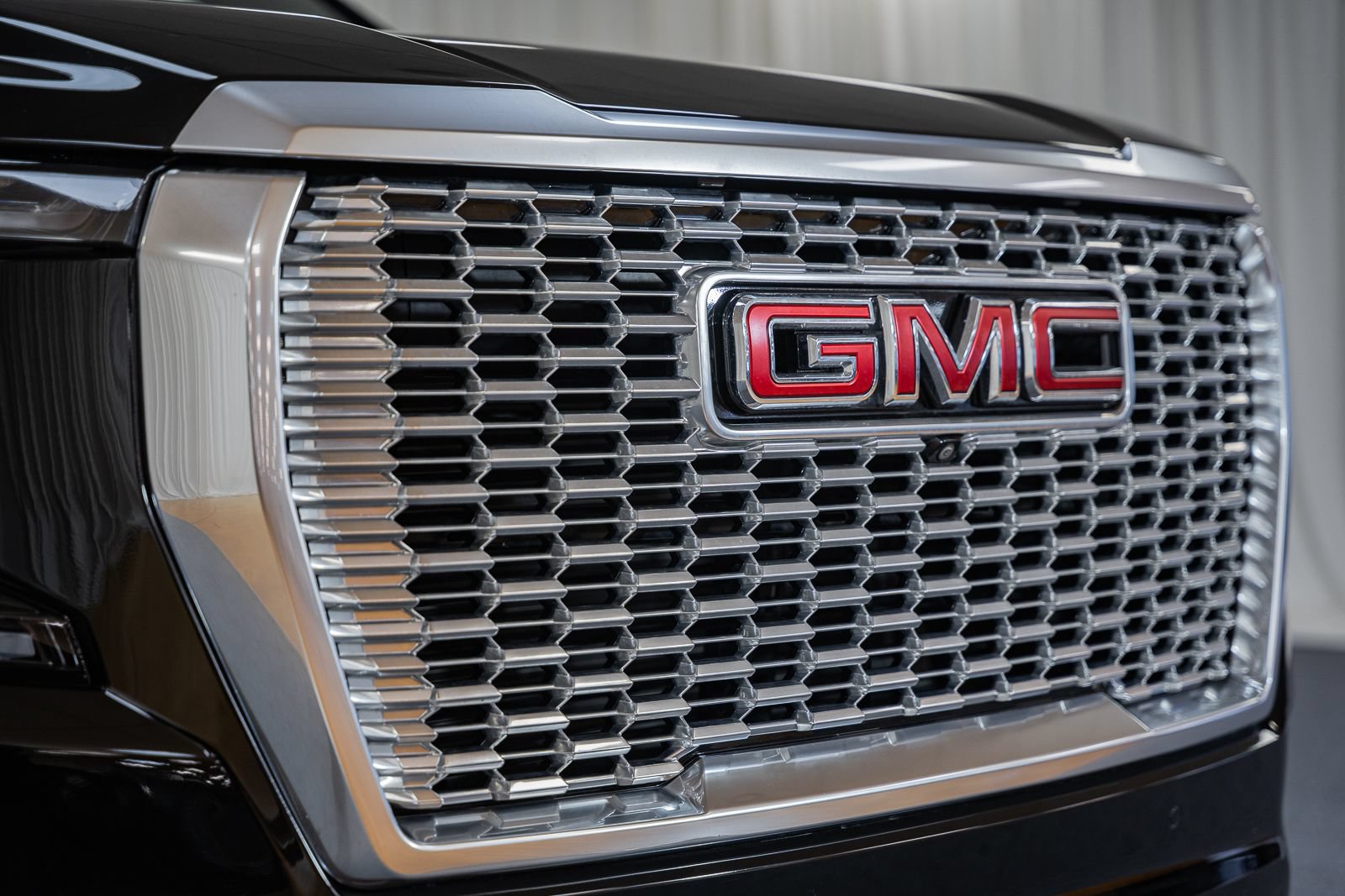 Used 2024 GMC Yukon Denali w/ Max Trailering Package AWD/4WD image 15
