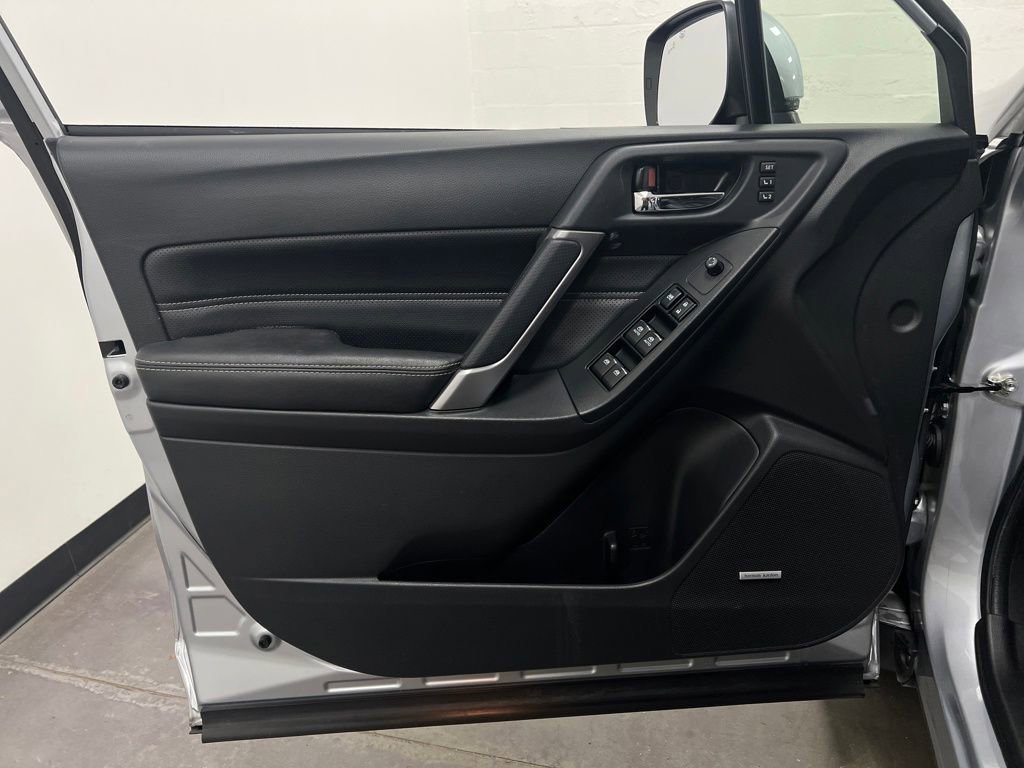 Used 2017 Subaru Forester 2.5i Touring image 12