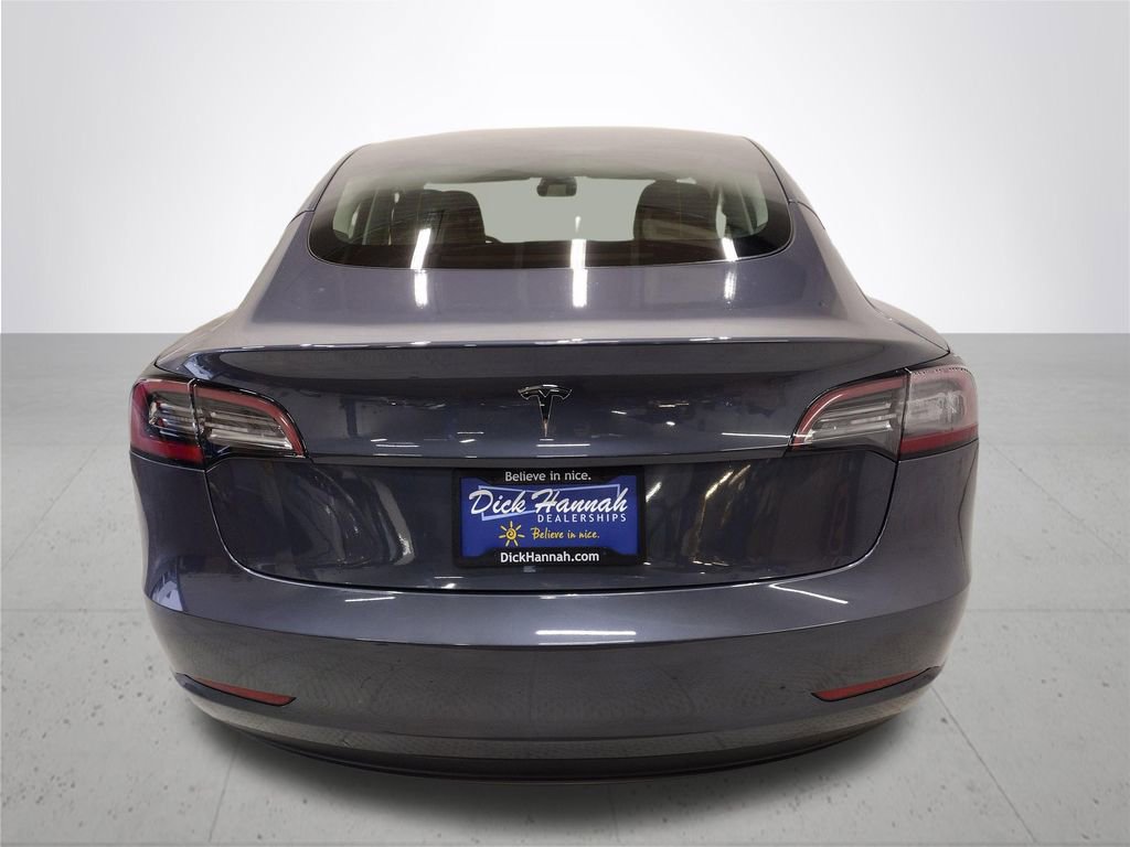 Used 2023 Tesla Model 3 Standard Range image 12