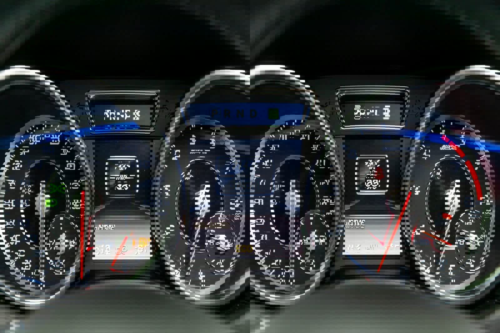 Used 2014 Mercedes-Benz G 63 AMG 4MATIC image 22