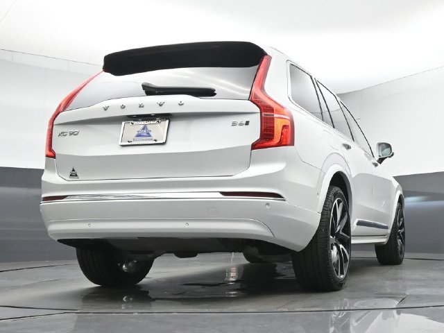 Used 2024 Volvo XC90 B6 Ultimate w/ Protection Package AWD/4WD image 43