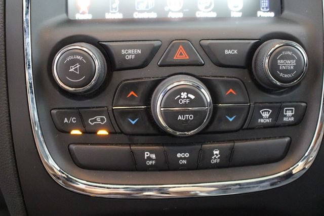 Used 2015 Dodge Durango Limited w/ Blacktop Package AWD/4WD image 30