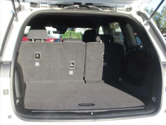 New 2025 Jeep Grand Cherokee Laredo image 28