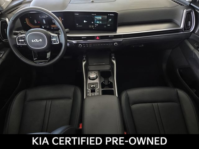 Certified 2025 Kia Sorento EX w/ EX Panoramic Sunroof Package AWD/4WD image 18
