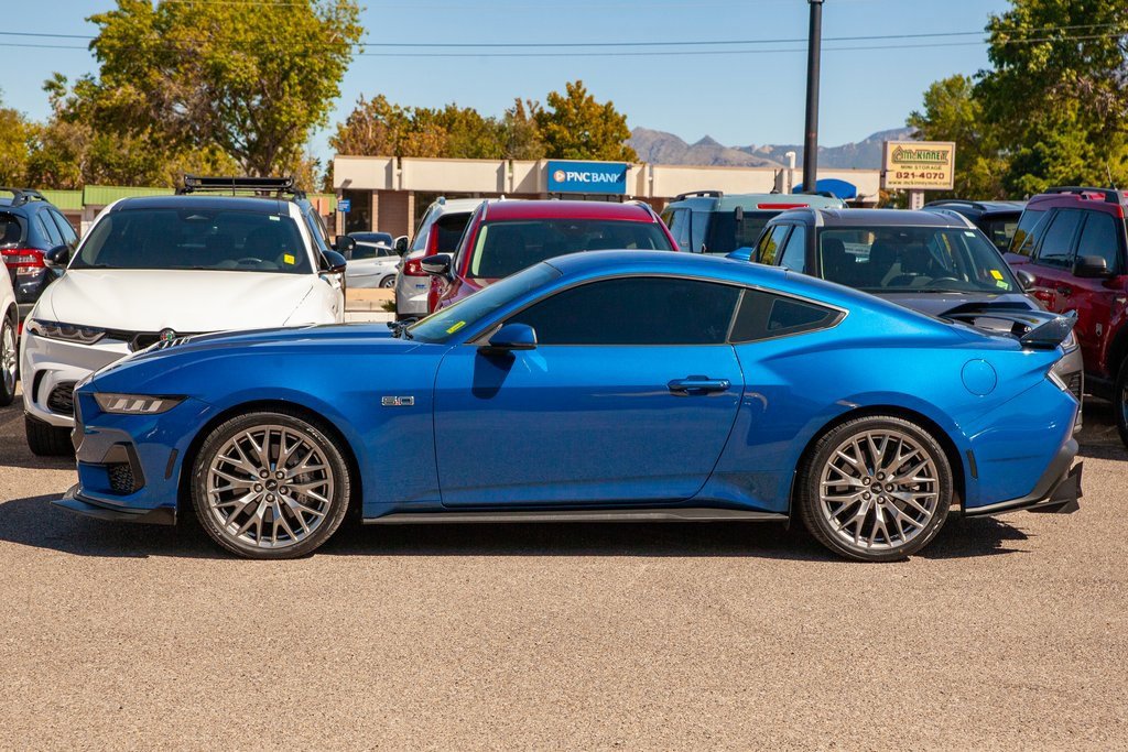 Used 2024 Ford Mustang GT Premium image 8