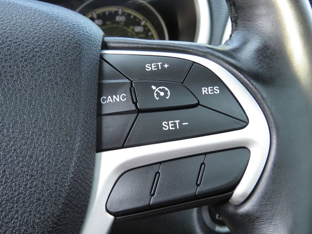 Used 2016 Jeep Cherokee Trailhawk w/ Comfort/Convenience Group AWD/4WD image 23
