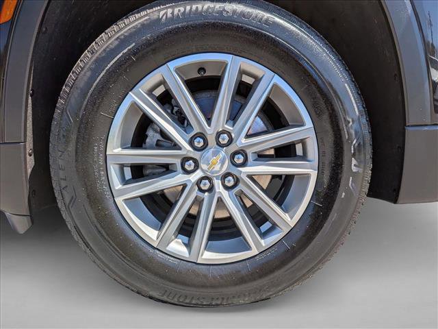 Used 2023 Chevrolet Traverse LT FWD image 24
