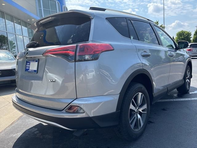 Used 2016 Toyota RAV4 XLE FWD image 5