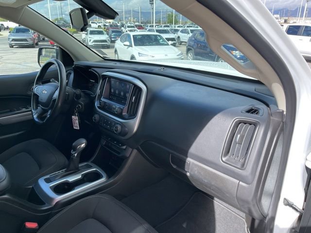 Used 2022 Chevrolet Colorado LT w/ LT Convenience Package image 18