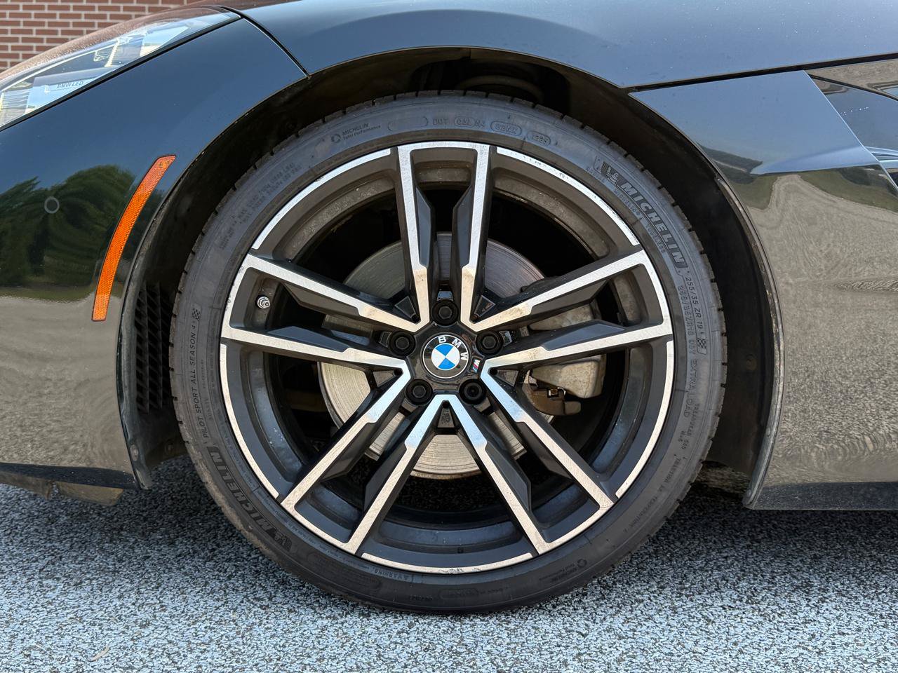 Used 2019 BMW Z4 sDrive30i w/ M Sport Package RWD image 36