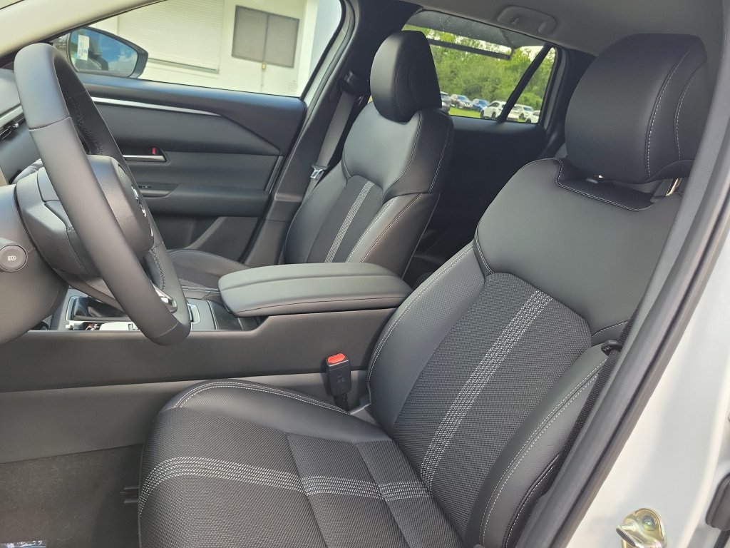New 2026 MAZDA CX-50 AWD 2.5 S w/ Cargo Package image 17