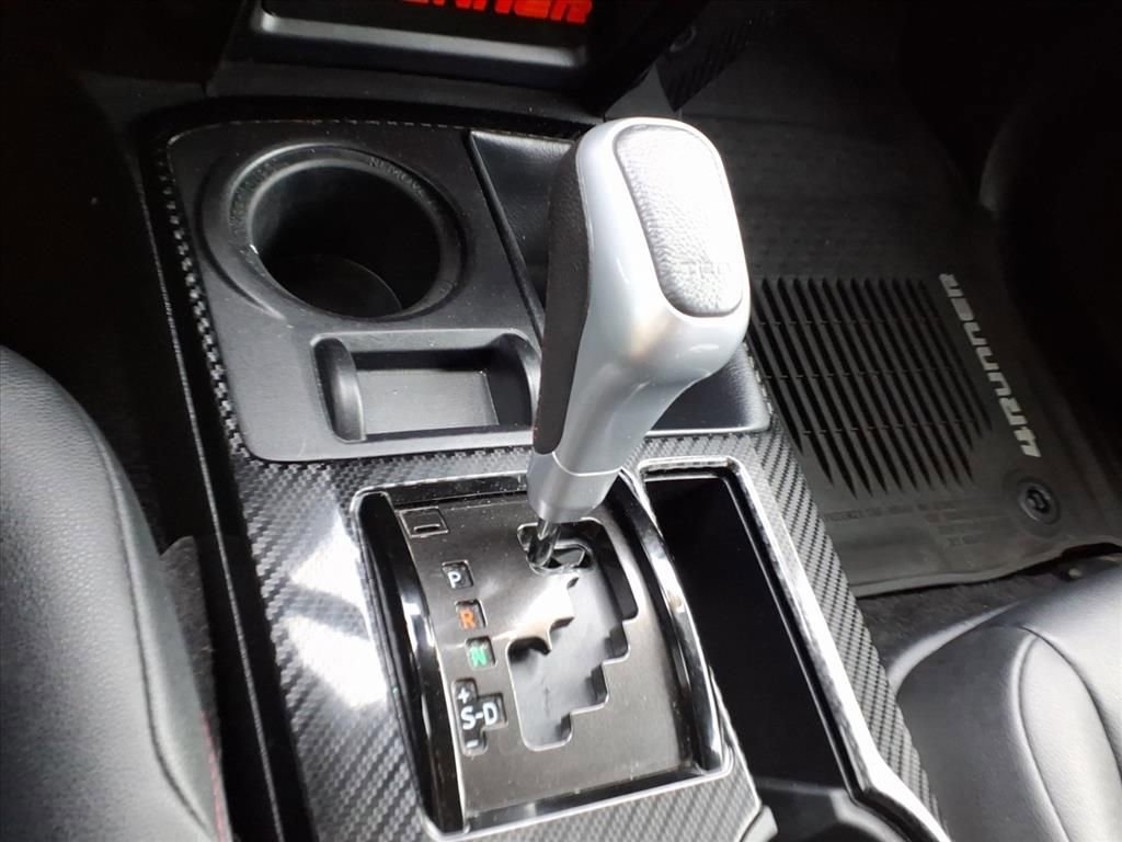 Used 2020 Toyota 4Runner TRD Off-Road Premium image 21
