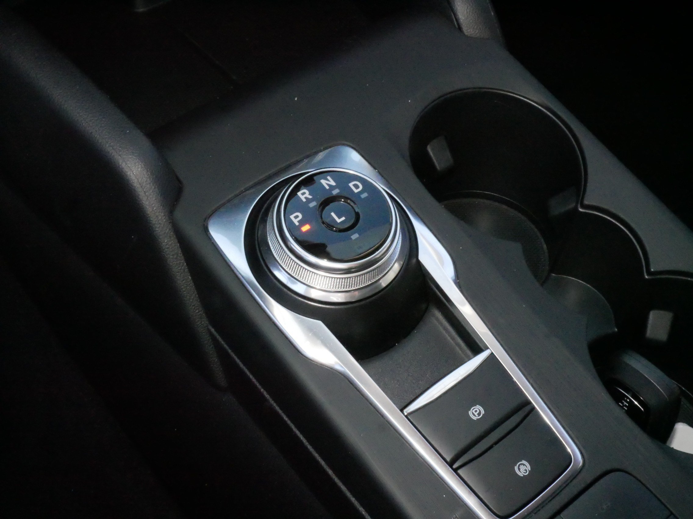 Used 2020 Ford Escape SEL AWD/4WD image 24
