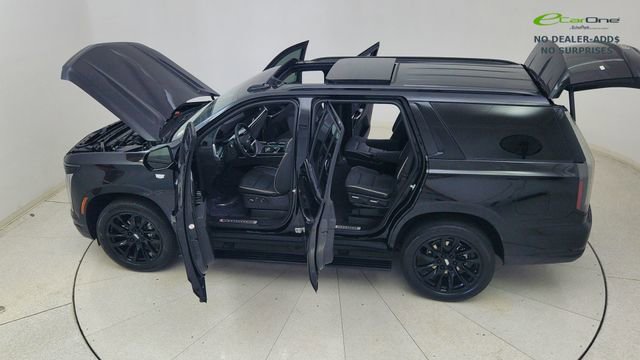 Used 2025 Cadillac Escalade Sport w/ Touring Package AWD/4WD image 94