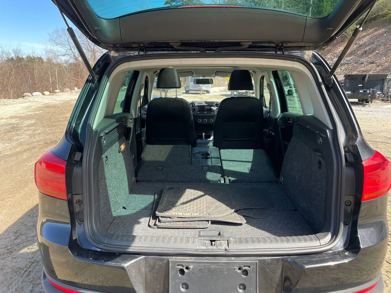 Used 2015 Volkswagen Tiguan SEL image 21