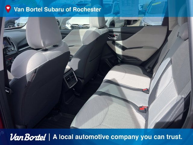 Used 2020 Subaru Forester Premium AWD/4WD image 24