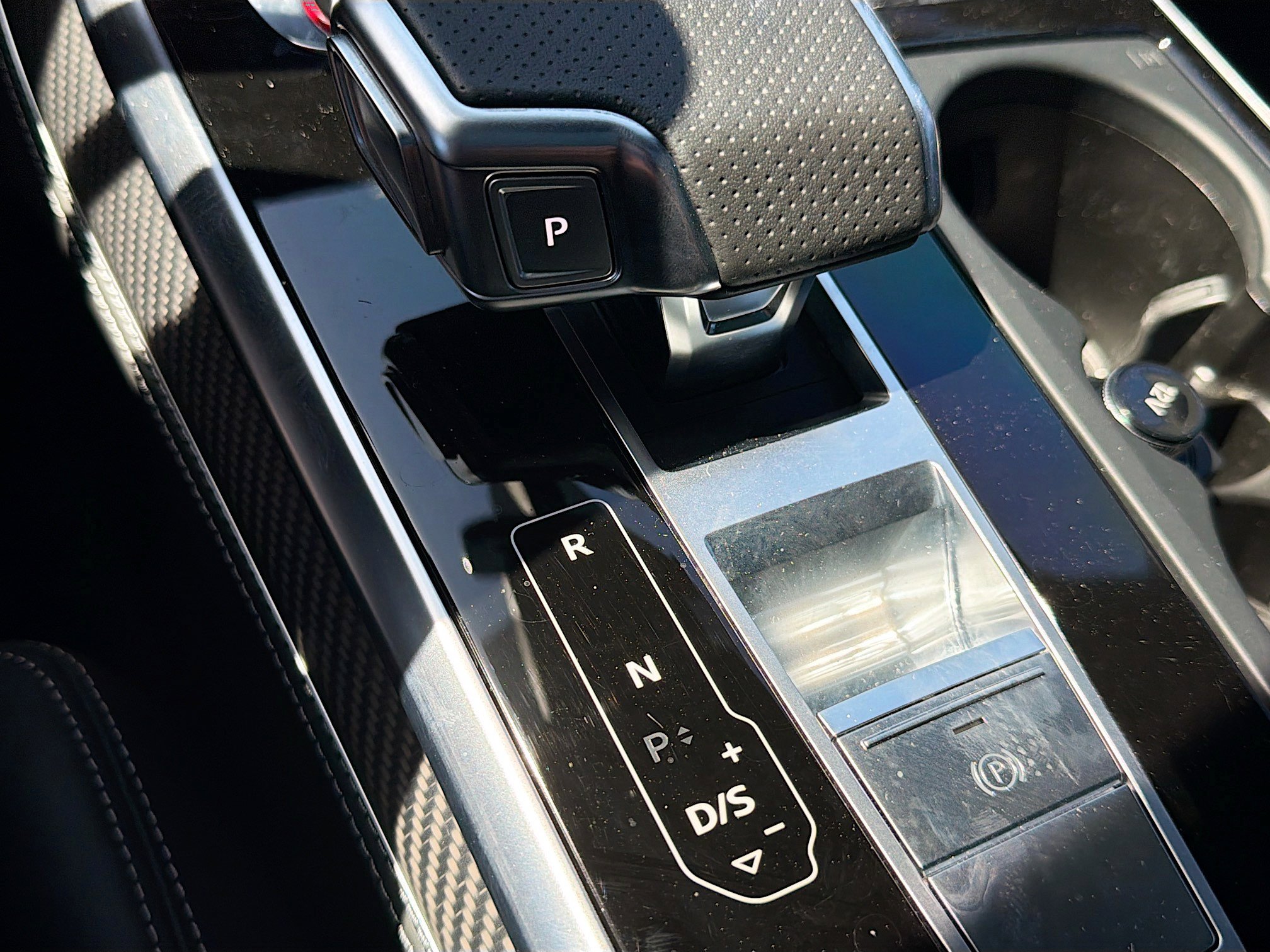 Used 2024 Audi SQ8 Prestige image 30