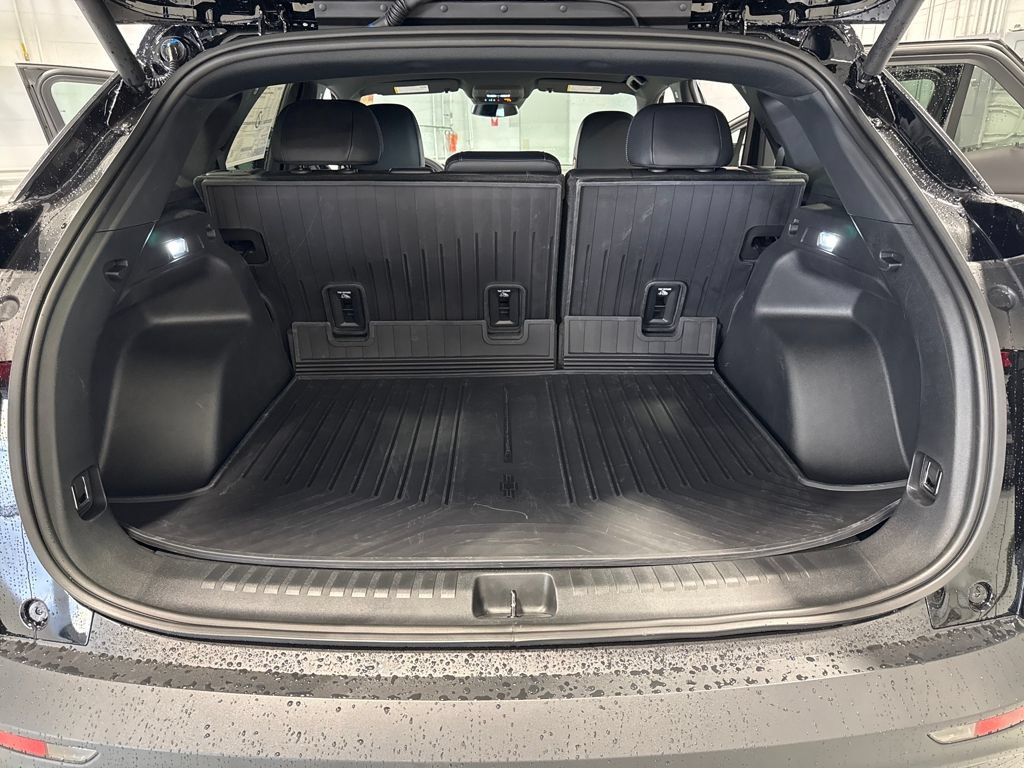 New 2026 Chevrolet Blazer EV LT AWD/4WD image 31