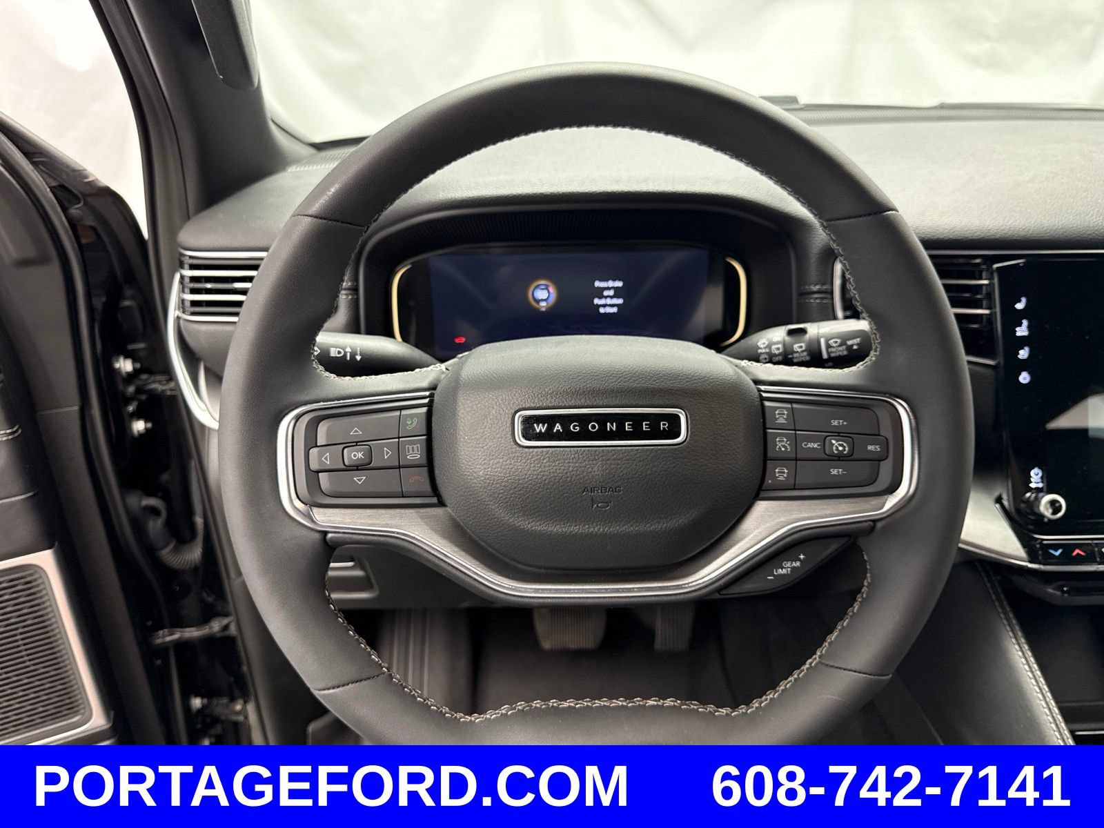 Used 2024 Jeep Wagoneer Series II w/ Convenience Group I AWD/4WD image 18