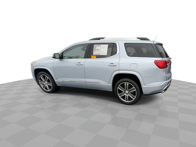 Used 2017 GMC Acadia Denali w/ Technology Package image 5