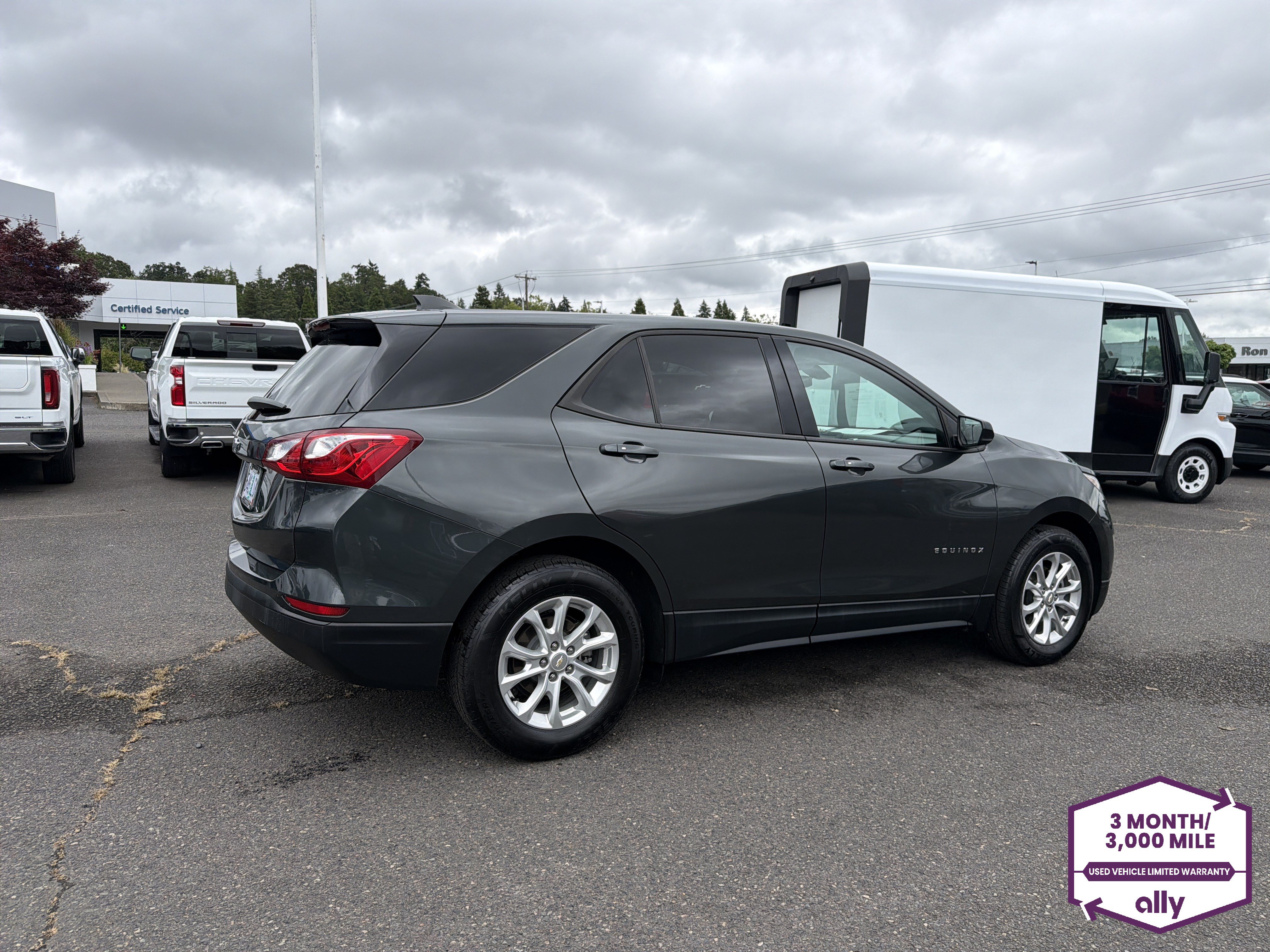 Used 2019 Chevrolet Equinox LS w/ LS Convenience Package FWD image 6