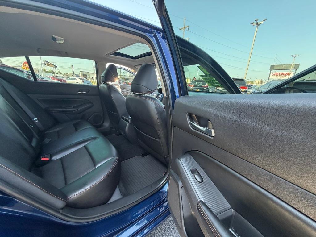 Used 2019 Nissan Altima 2.5 SR w/ SR Premium Package FWD image 15
