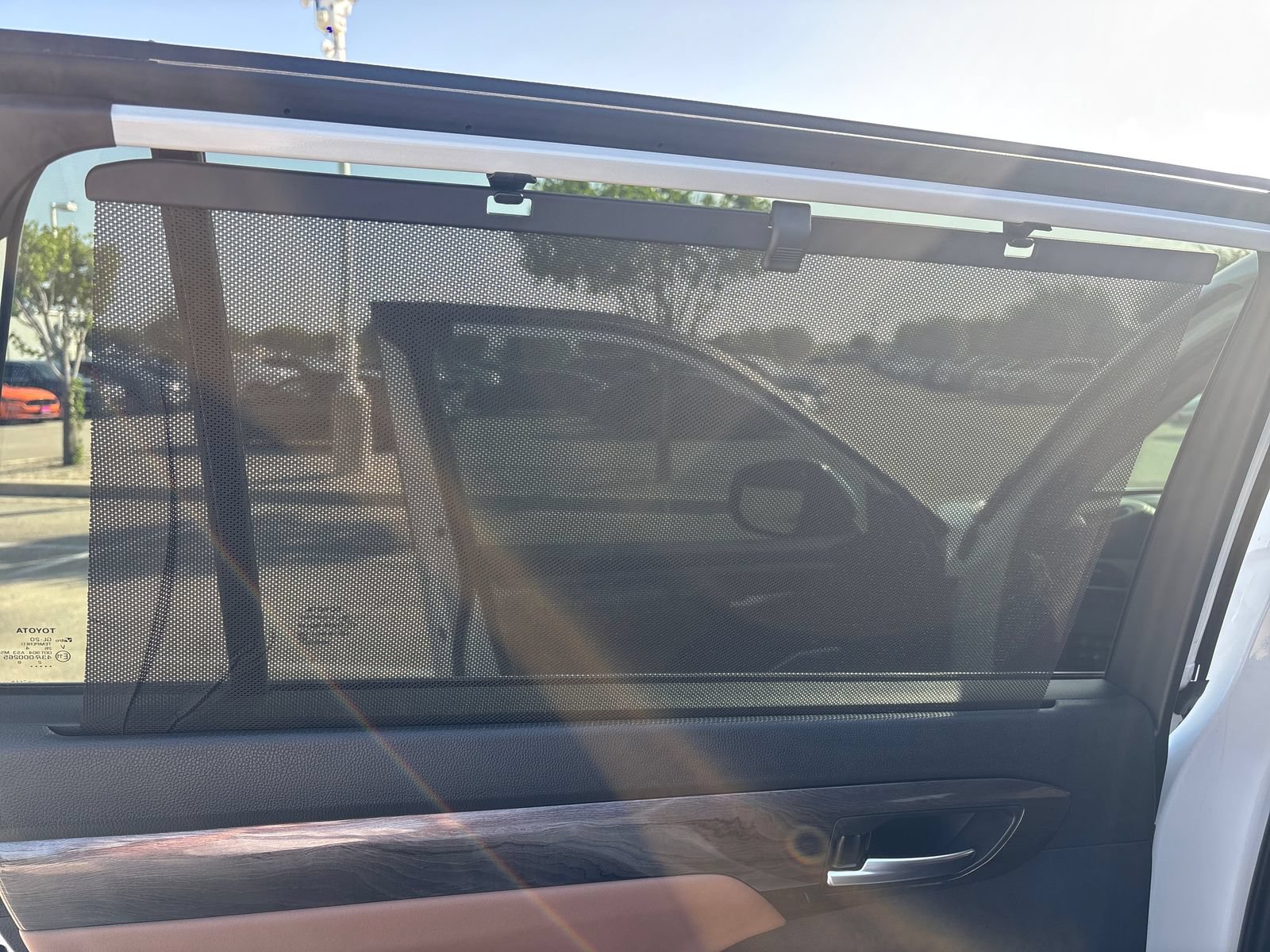 Used 2025 Toyota Highlander Limited AWD/4WD image 16