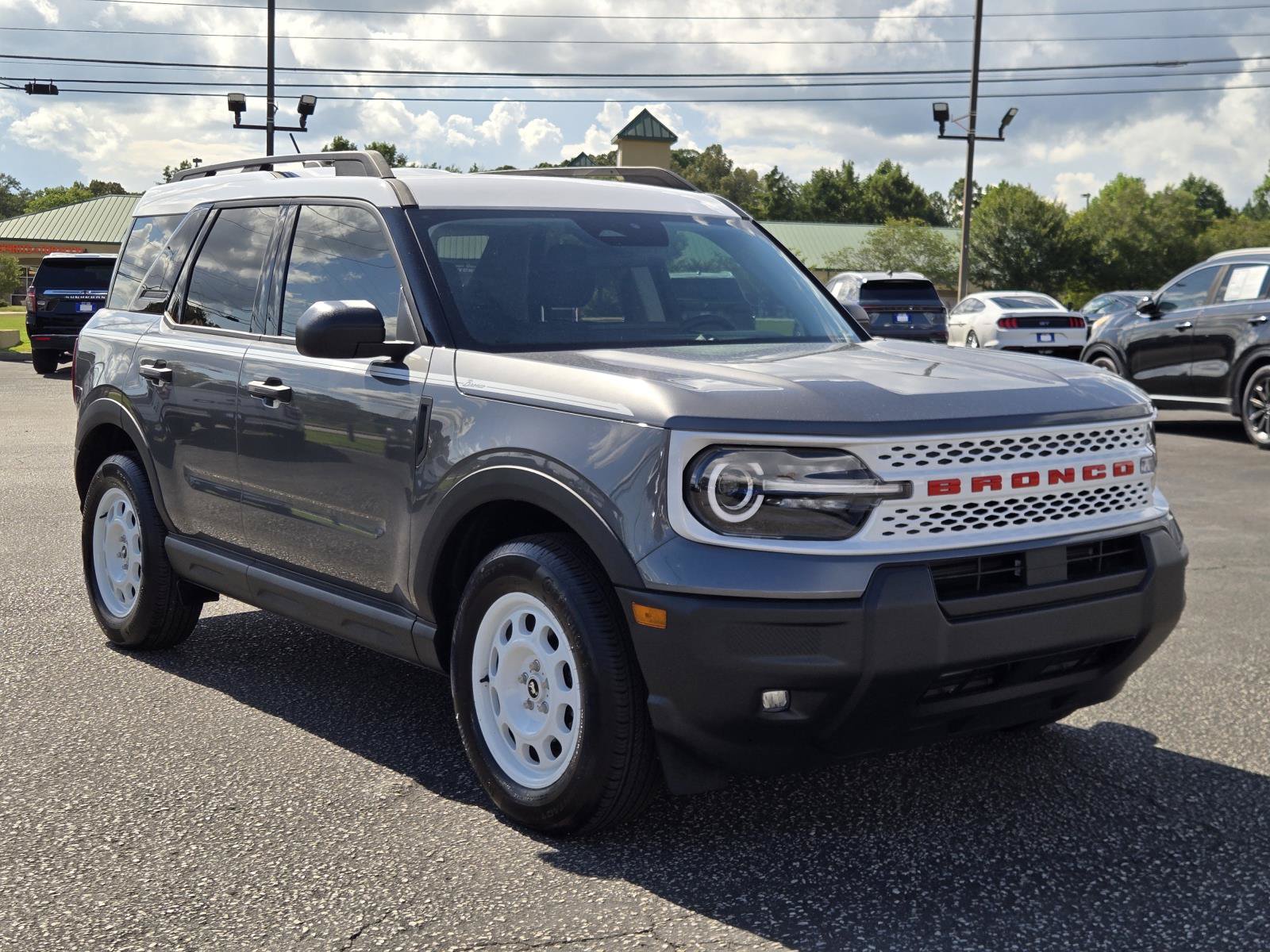 New 2025 Ford Bronco Sport Heritage w/ Convenience Package AWD/4WD image 4