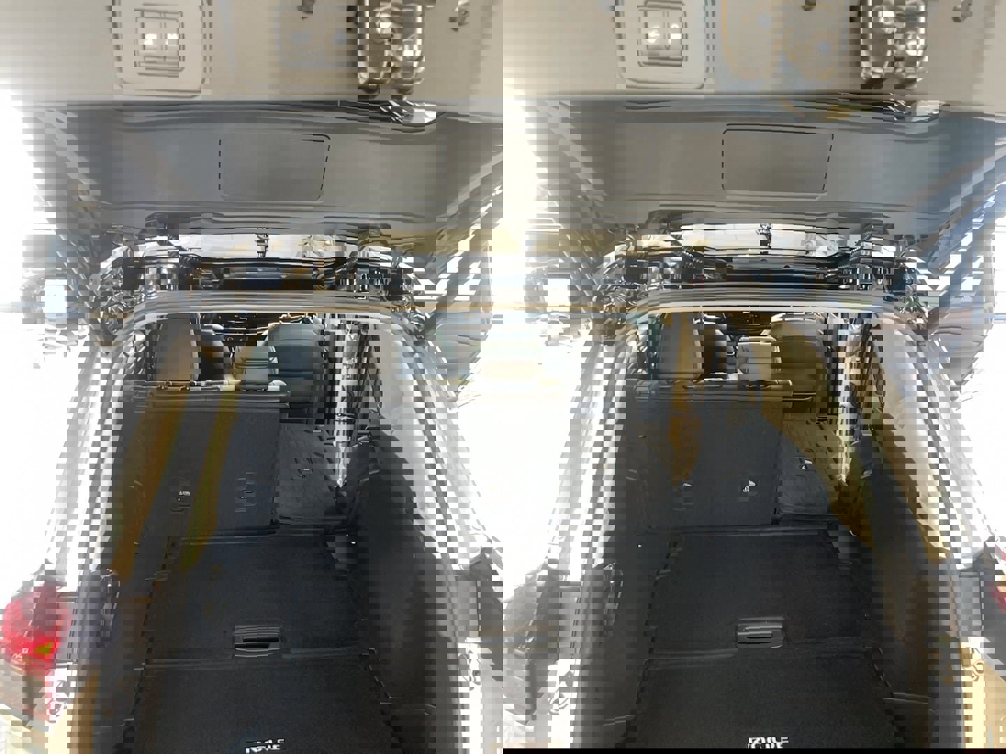 Used 2022 Nissan Rogue Platinum w/ Head-Up Display Package image 27