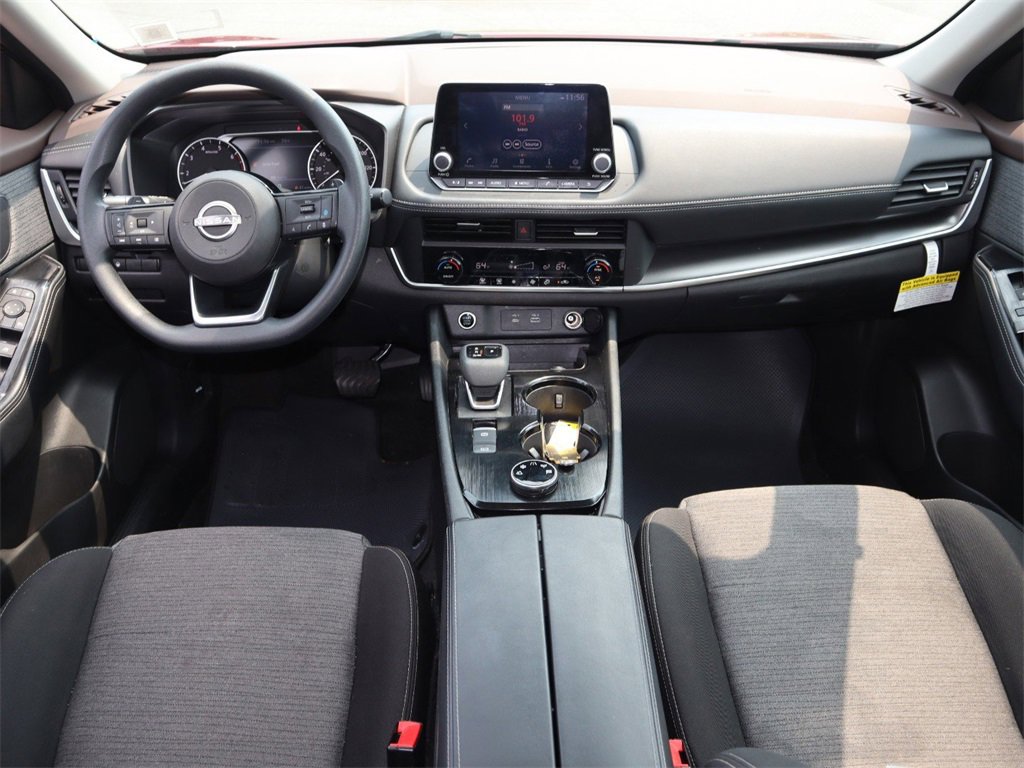 Certified 2023 Nissan Rogue SV image 17