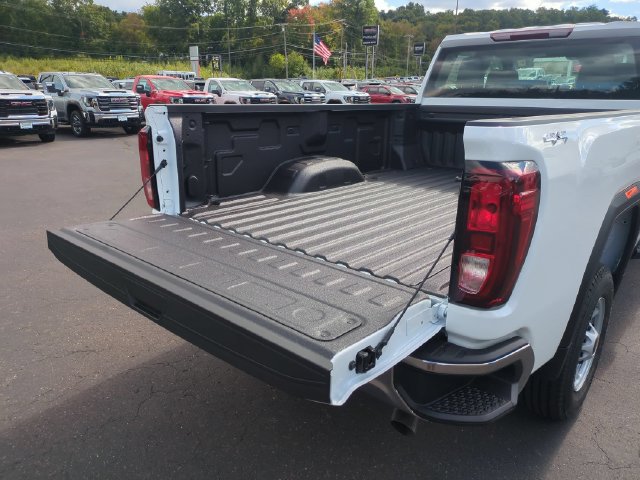 New 2026 GMC Sierra 2500 Pro AWD/4WD image 30