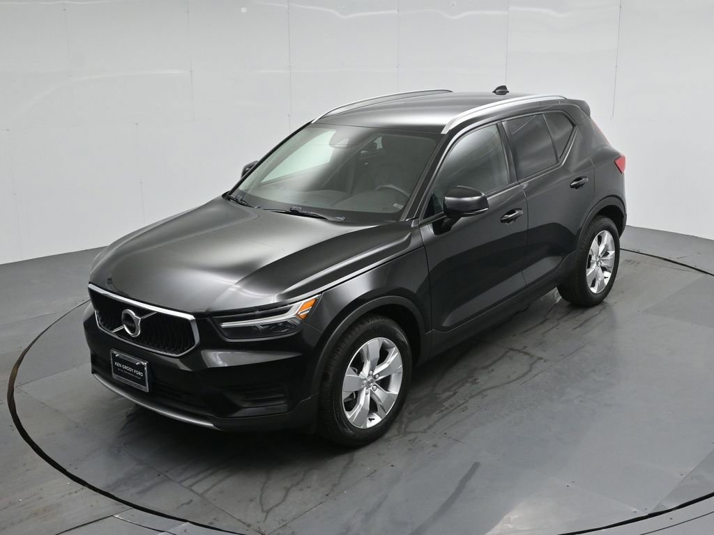 Used 2022 Volvo XC40 T5 Momentum AWD/4WD image 34