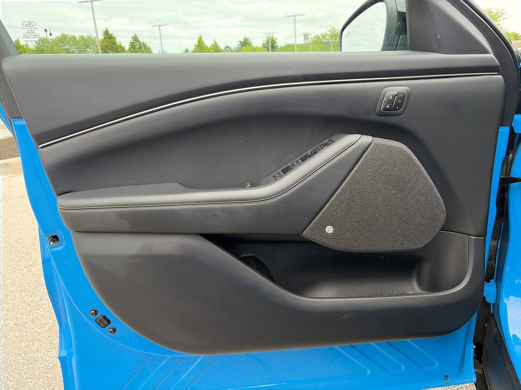Used 2024 Ford Mustang Mach-E Premium AWD/4WD image 17