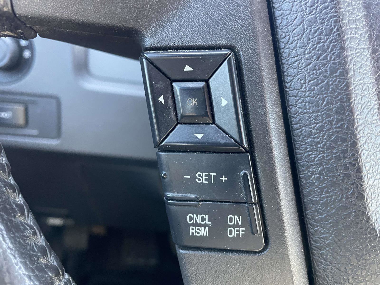 Used 2014 Ford F150 XLT w/ Equipment Group 302A Luxury image 22