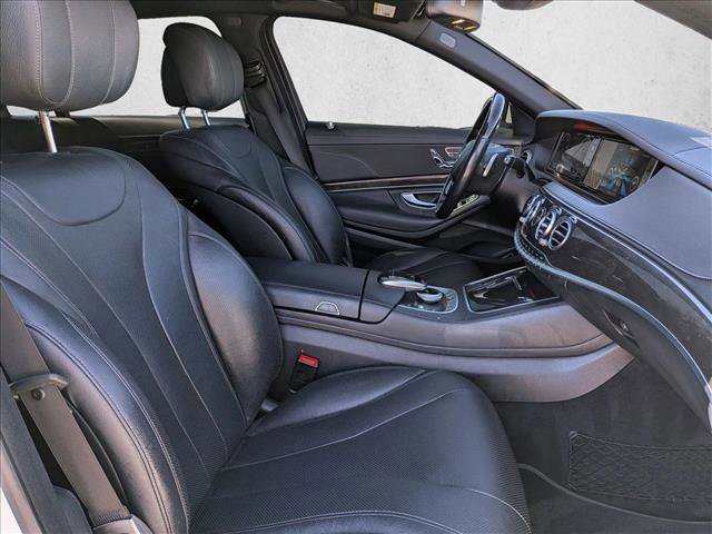 Used 2016 Mercedes-Benz S 550 Sedan image 22